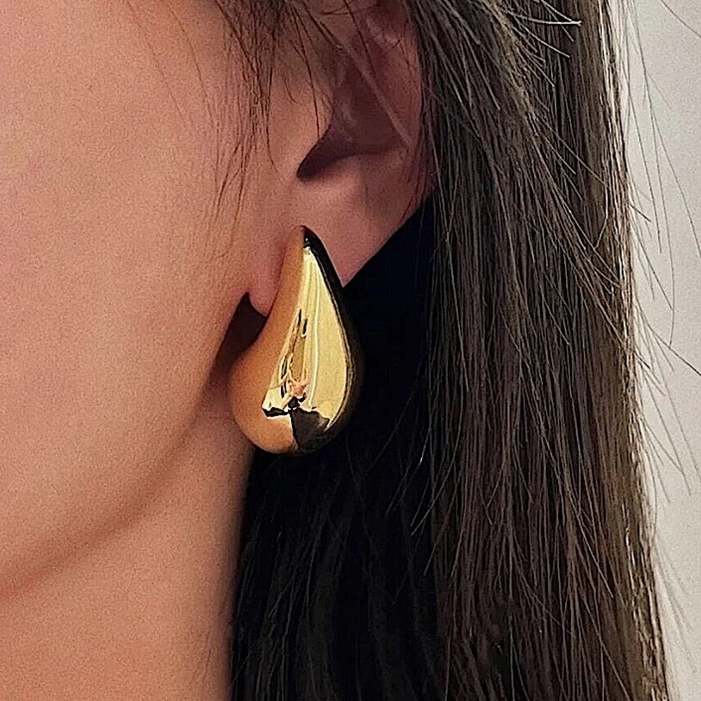Gold Plated Water Drop Earrings